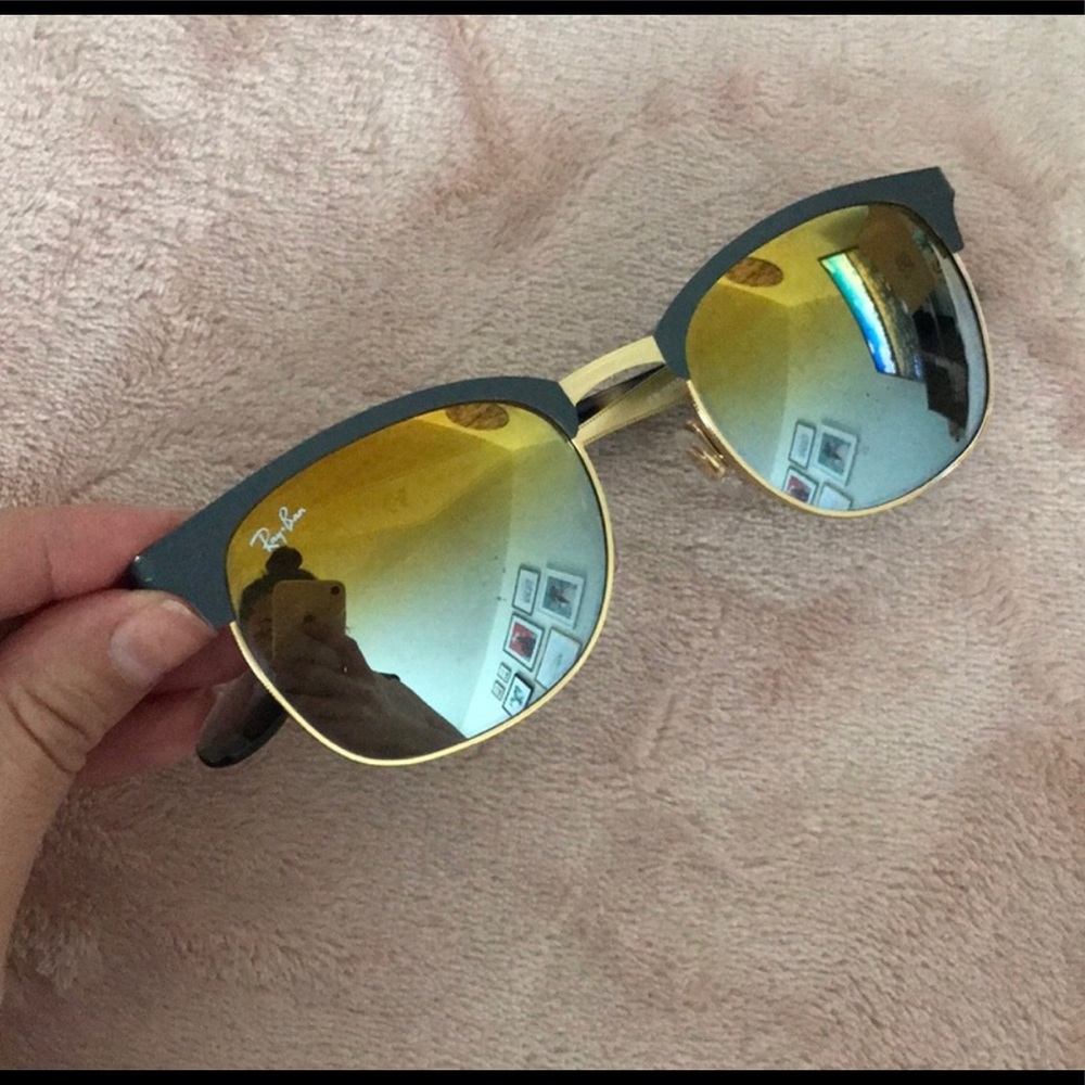 RAY-BAN Clubmatster Sunglasses